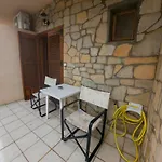 Thoma-is לימנריה