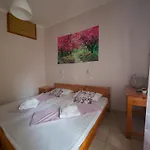 Thoma-is Apartment *