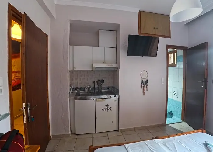 Thoma-is * Limenaria (Thasos)